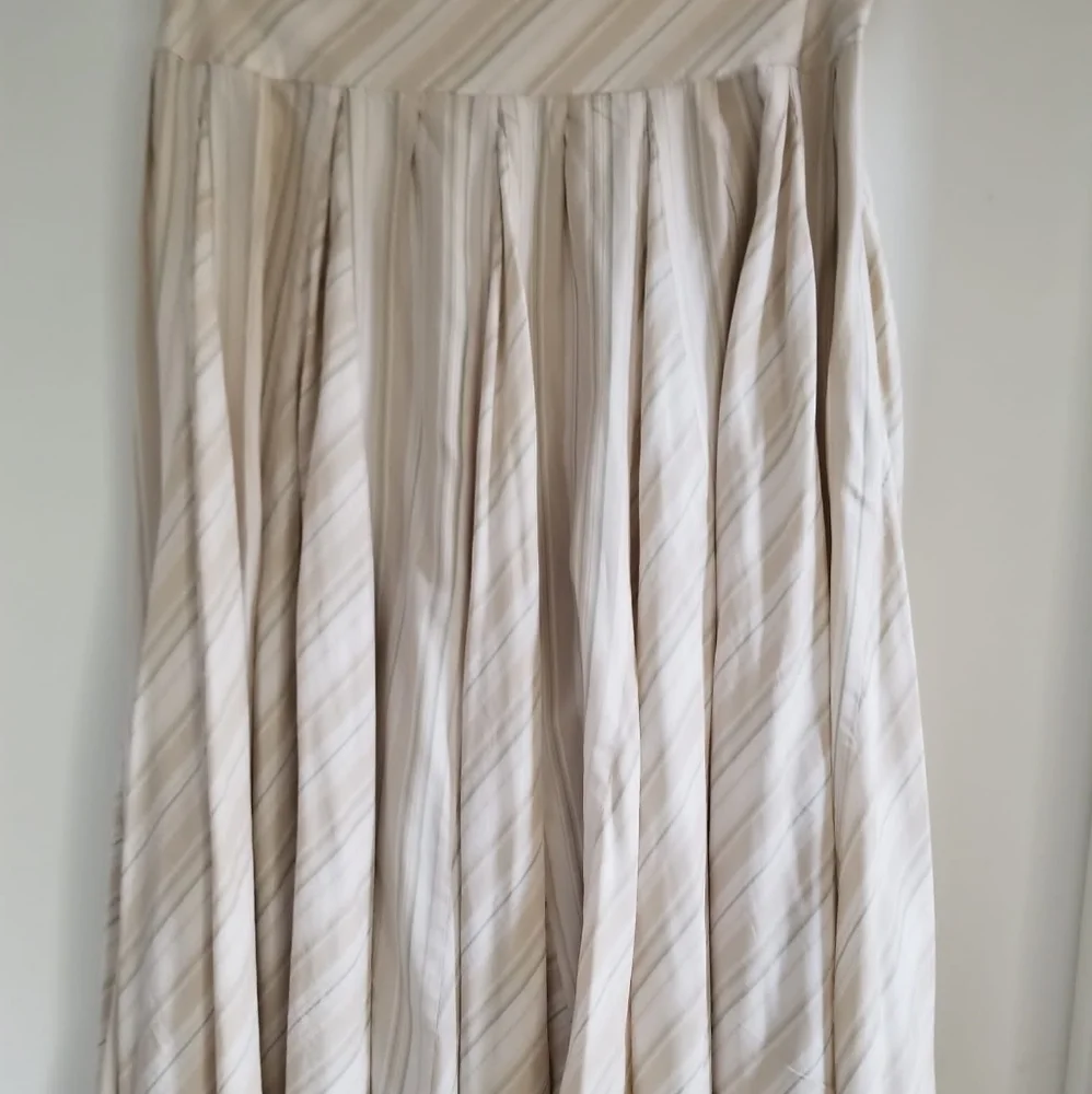 DKNY Silk Striped Skirt size 10
